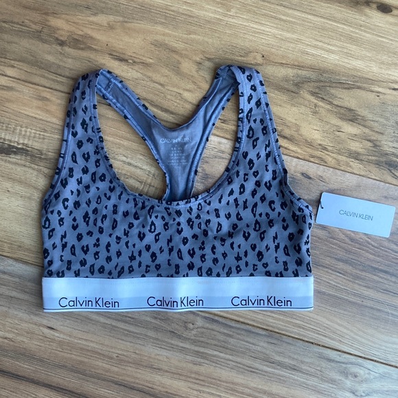 Calvin Klein Bra Medium NWT - Picture 1 of 4